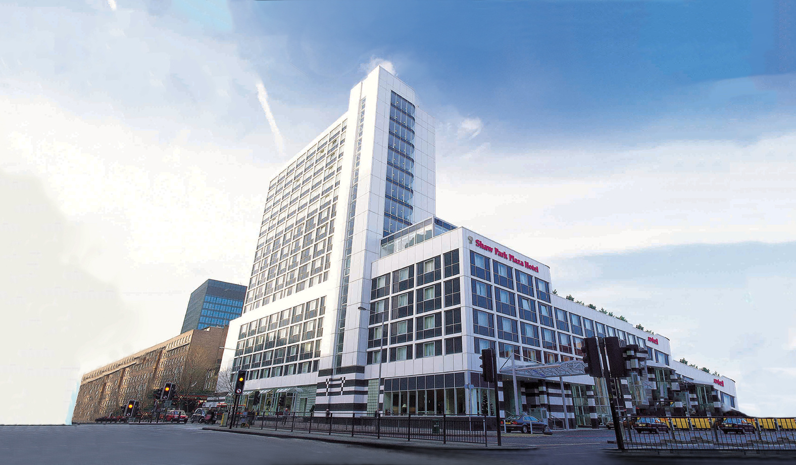 Shaw Park Plaza Hotel